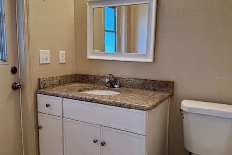 House in Davenport, Florida 5 bedrooms, 169.55 sq.m. № 1797799 - photo 30