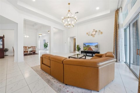 Villa ou maison à vendre à Wesley Chapel, Floride: 5 chambres, 415.46 m2 № 2134733 - photo 14