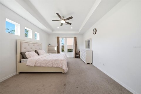 Villa ou maison à vendre à Wesley Chapel, Floride: 5 chambres, 415.46 m2 № 2134733 - photo 20
