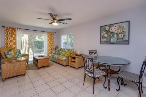 Condominio en venta en Altamonte Springs, Florida, 2 dormitorios, 129.23 m2 № 1746390 - foto 16