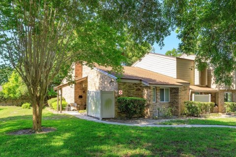 Condominio en venta en Altamonte Springs, Florida, 2 dormitorios, 129.23 m2 № 1746390 - foto 1