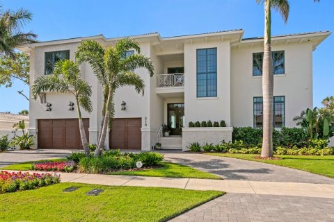 Casa en venta en Tampa, Florida, 6 dormitorios, 610.93 m2 № 1761152 - foto 2