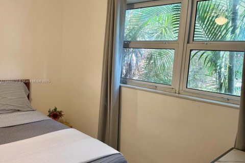 Villa ou maison à louer à Hollywood, Floride: 3 chambres, 122.54 m2 № 1887344 - photo 6