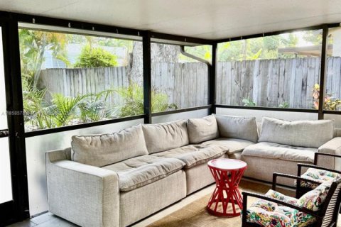 Villa ou maison à louer à Hollywood, Floride: 3 chambres, 122.54 m2 № 1887344 - photo 22