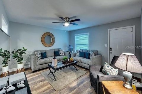 House in Nokomis, Florida 3 bedrooms, 134.71 sq.m. № 2207335 - photo 17
