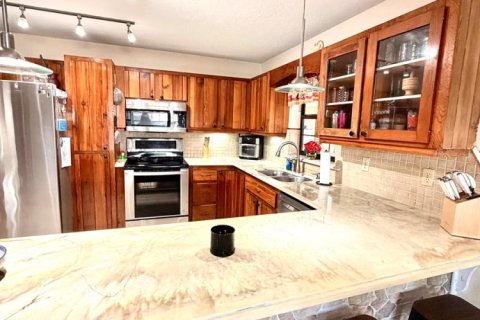 Villa ou maison à vendre à Okeechobee, Floride: 3 chambres, 244.7 m2 № 2082455 - photo 21