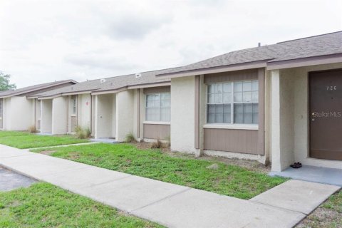 Apartment in Ruskin, Florida 2 bedrooms, 92.9 sq.m. № 2225296
