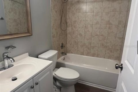 Apartment in Ruskin, Florida 2 bedrooms, 92.9 sq.m. № 2225296 - photo 9
