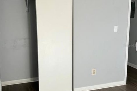 Apartment in Ruskin, Florida 2 bedrooms, 92.9 sq.m. № 2225296 - photo 8