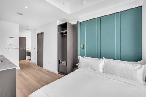 Condo in Miami, Florida № 2251084 - photo 11