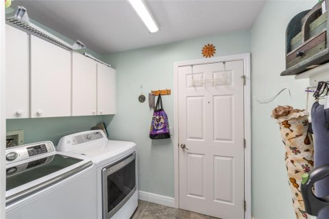 Villa ou maison à vendre à Ocala, Floride: 3 chambres, 185.62 m2 № 1913277 - photo 30