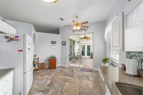 Villa ou maison à vendre à Ocala, Floride: 3 chambres, 185.62 m2 № 1913277 - photo 24