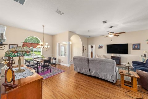 Villa ou maison à vendre à Ocala, Floride: 3 chambres, 185.62 m2 № 1913277 - photo 8