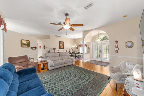 Villa ou maison à vendre à Ocala, Floride: 3 chambres, 185.62 m2 № 1913277 - photo 9