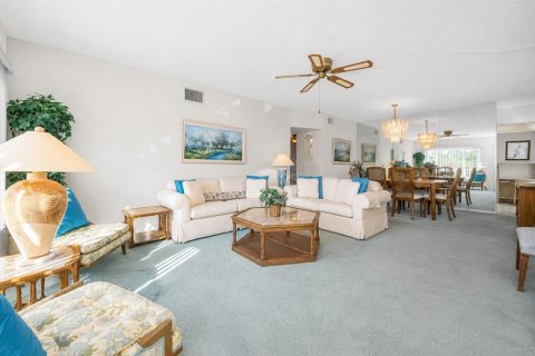 Copropriété à vendre à Clearwater, Floride: 2 chambres, 130.06 m2 № 2091694 - photo 2