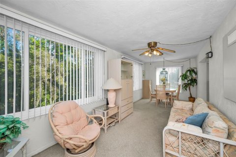 Copropriété à vendre à Clearwater, Floride: 2 chambres, 130.06 m2 № 2091694 - photo 5