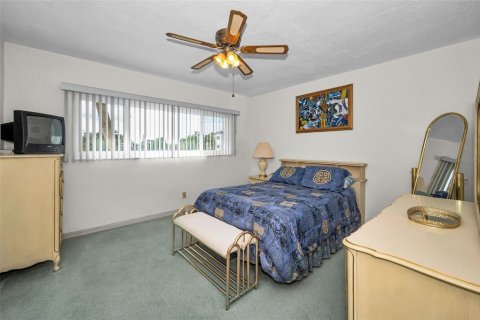 Copropriété à vendre à Clearwater, Floride: 2 chambres, 130.06 m2 № 2091694 - photo 27