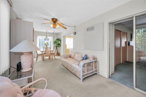 Copropriété à vendre à Clearwater, Floride: 2 chambres, 130.06 m2 № 2091694 - photo 21
