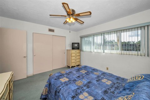 Copropriété à vendre à Clearwater, Floride: 2 chambres, 130.06 m2 № 2091694 - photo 28