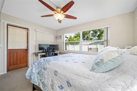 Villa ou maison à vendre à Largo, Floride: 3 chambres, 116.5 m2 № 1913463 - photo 16