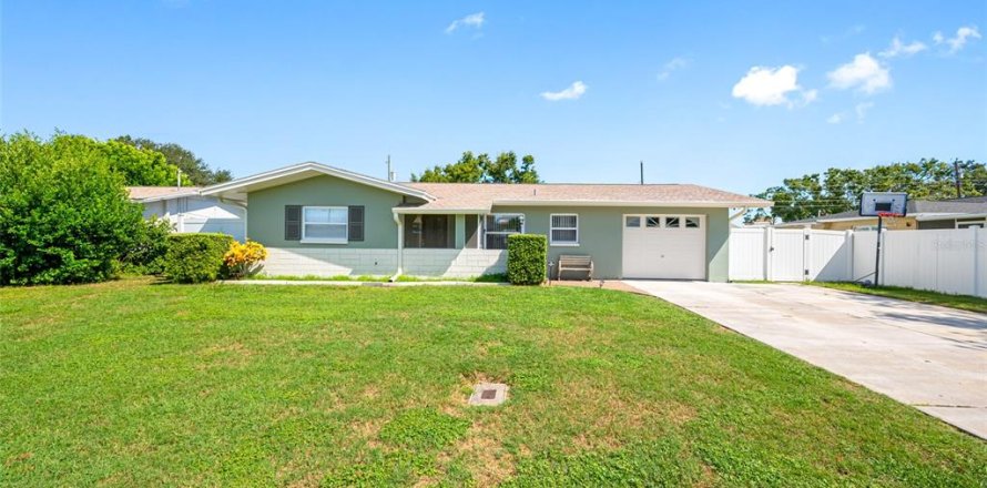 Villa ou maison à Largo, Floride 3 chambres, 116.5 m2 № 1913463