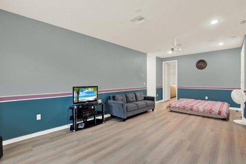 Casa en alquiler en Lutz, Florida, 4 dormitorios, 295.99 m2 № 1919757 - foto 27