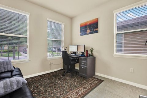 Casa en alquiler en Lutz, Florida, 4 dormitorios, 295.99 m2 № 1919757 - foto 15