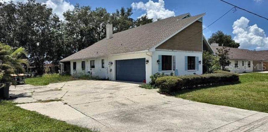 House in Ellenton, Florida 5 bedrooms, 332.96 sq.m. № 2360261