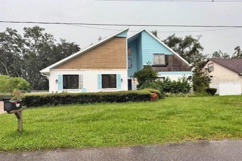 House in Ellenton, Florida 5 bedrooms, 332.96 sq.m. № 2360261 - photo 4