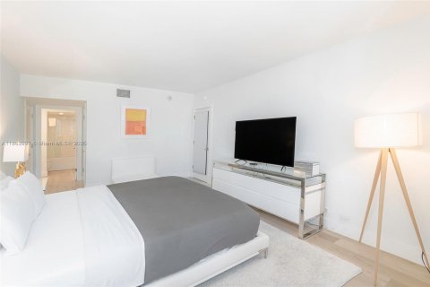 Copropriété à vendre à Miami Beach, Floride: 1 chambre, 89.19 m2 № 2016327 - photo 21