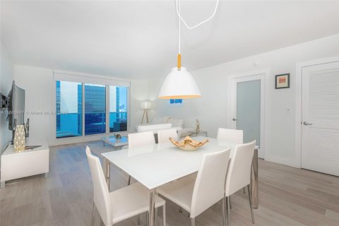 Copropriété à vendre à Miami Beach, Floride: 1 chambre, 89.19 m2 № 2016327 - photo 7
