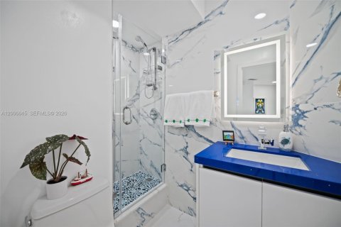 Condominio en venta en Pompano Beach, Florida, 2 dormitorios, 74.32 m2 № 2071291 - foto 17