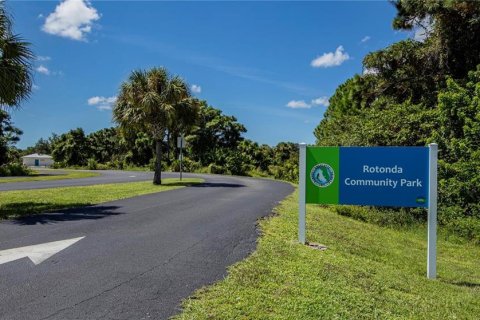 Land in Rotonda, Florida № 1846893 - photo 9