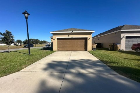Villa ou maison à vendre à Kissimmee, Floride: 3 chambres, 143.26 m2 № 2105592 - photo 9
