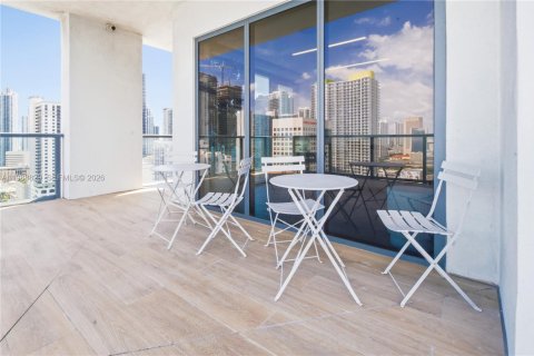 Купить коммерческую недвижимость в Майами, Флорида № 2051113 - фото 24