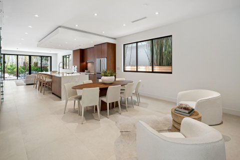 Touwnhouse à louer à Miami, Floride: 4 chambres, 288.74 m2 № 1939529 - photo 7