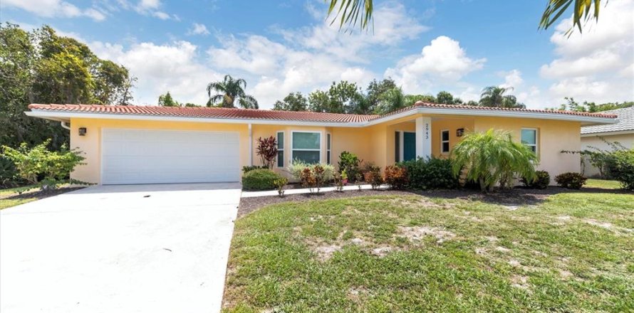 Casa en Sarasota, Florida 3 dormitorios, 181.16 m2 № 2108709