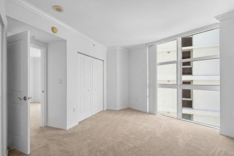 Condo in Fort Lauderdale, Florida, 1 bedroom  № 2174222 - photo 11