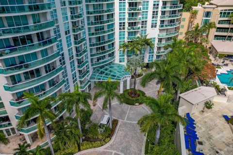 Condo in Fort Lauderdale, Florida, 1 bedroom  № 2174222 - photo 17