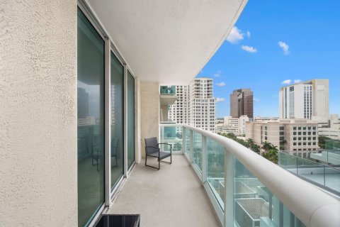 Condo in Fort Lauderdale, Florida, 1 bedroom  № 2174222 - photo 16