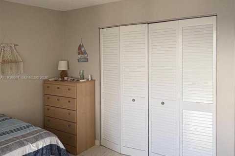 Copropriété à louer à Hallandale Beach, Floride: 2 chambres, 111.48 m2 № 1998465 - photo 7