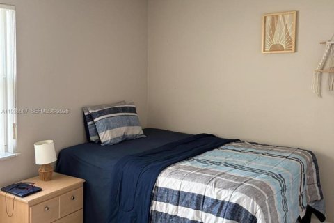 Copropriété à louer à Hallandale Beach, Floride: 2 chambres, 111.48 m2 № 1998465 - photo 8