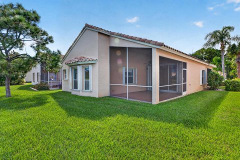 Villa ou maison à vendre à Port St. Lucie, Floride: 2 chambres, 154.78 m2 № 2431592 - photo 27