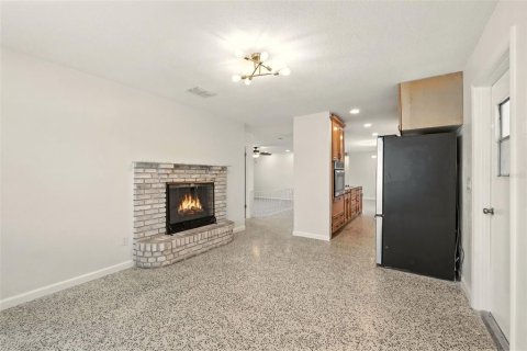 Casa en venta en Orlando, Florida, 4 dormitorios, 155.7 m2 № 1829902 - foto 15