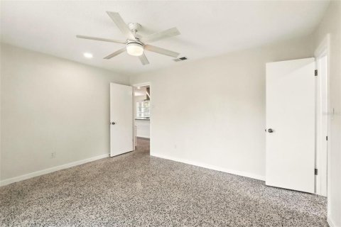 Casa en venta en Orlando, Florida, 4 dormitorios, 155.7 m2 № 1829902 - foto 23
