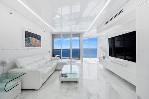 Copropriété à vendre à Sunny Isles Beach, Floride: 2 chambres, 176.79 m2 № 1925581 - photo 4