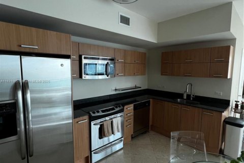 Copropriété à louer à Miami, Floride: 3 chambres, 128.67 m2 № 1814125 - photo 25