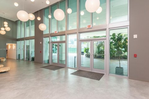 Copropriété à louer à Miami, Floride: 3 chambres, 128.67 m2 № 1814125 - photo 8