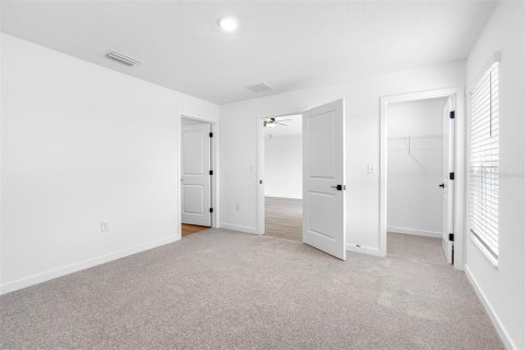 House in Brooksville, Florida 4 bedrooms, 139.17 sq.m. № 1525905 - photo 6