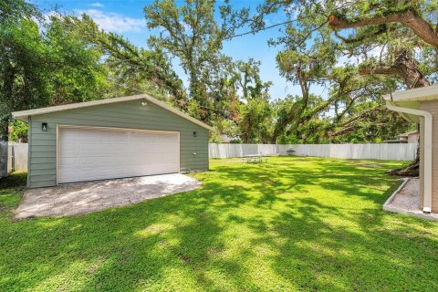 House in Seffner, Florida 4 bedrooms, 205.13 sq.m. № 1795060 - photo 3